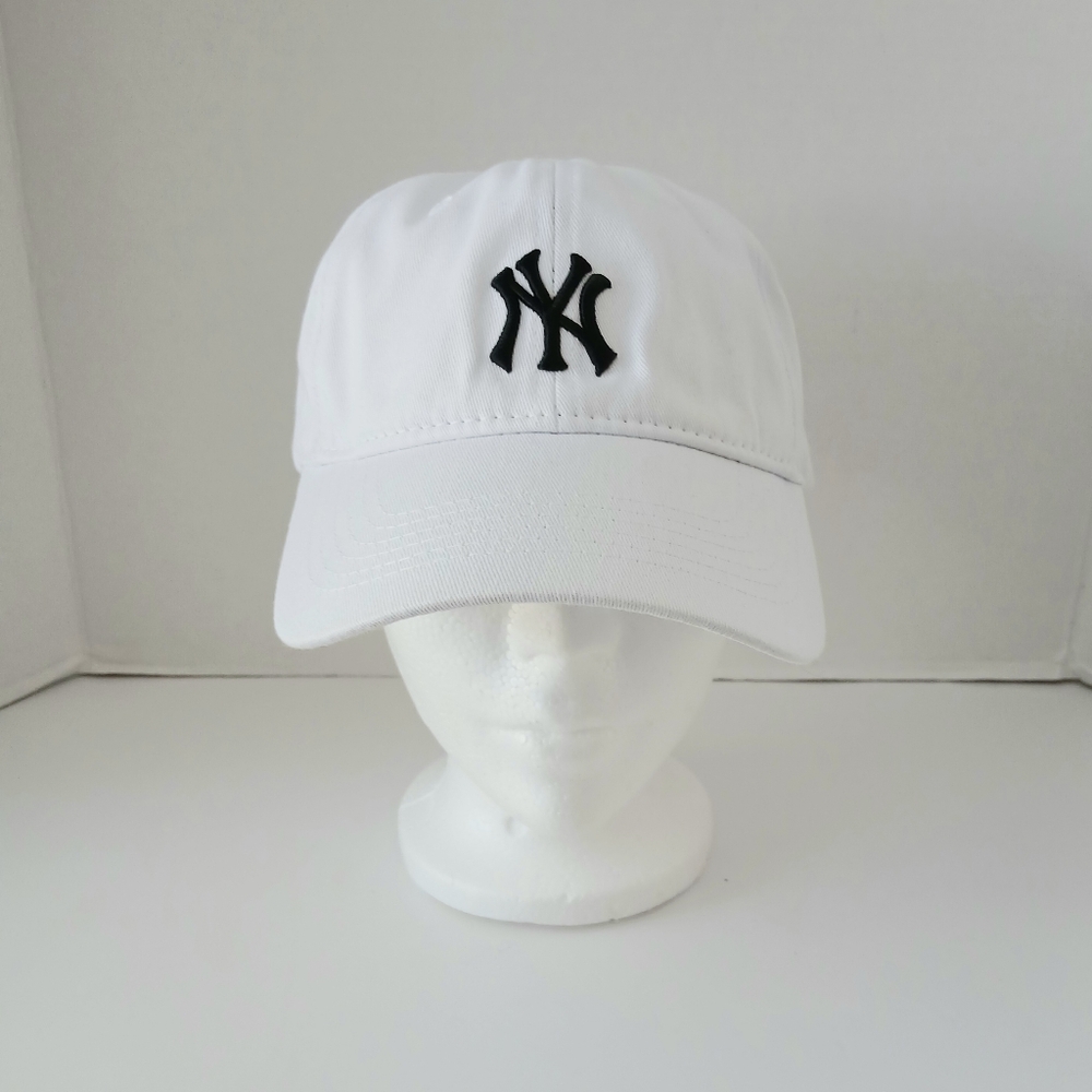 MLB New York Yankees White Baseball Cap